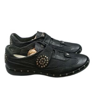 Stuart Weitzman black leather studded slip-on sneakers women's size 9